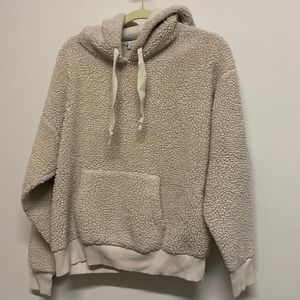 American eagle fuzzy sweatshirt